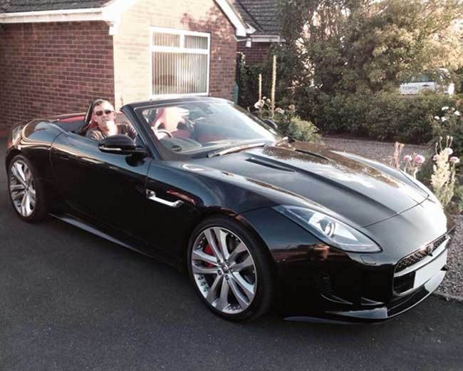 Modern Wedding Cars image 18